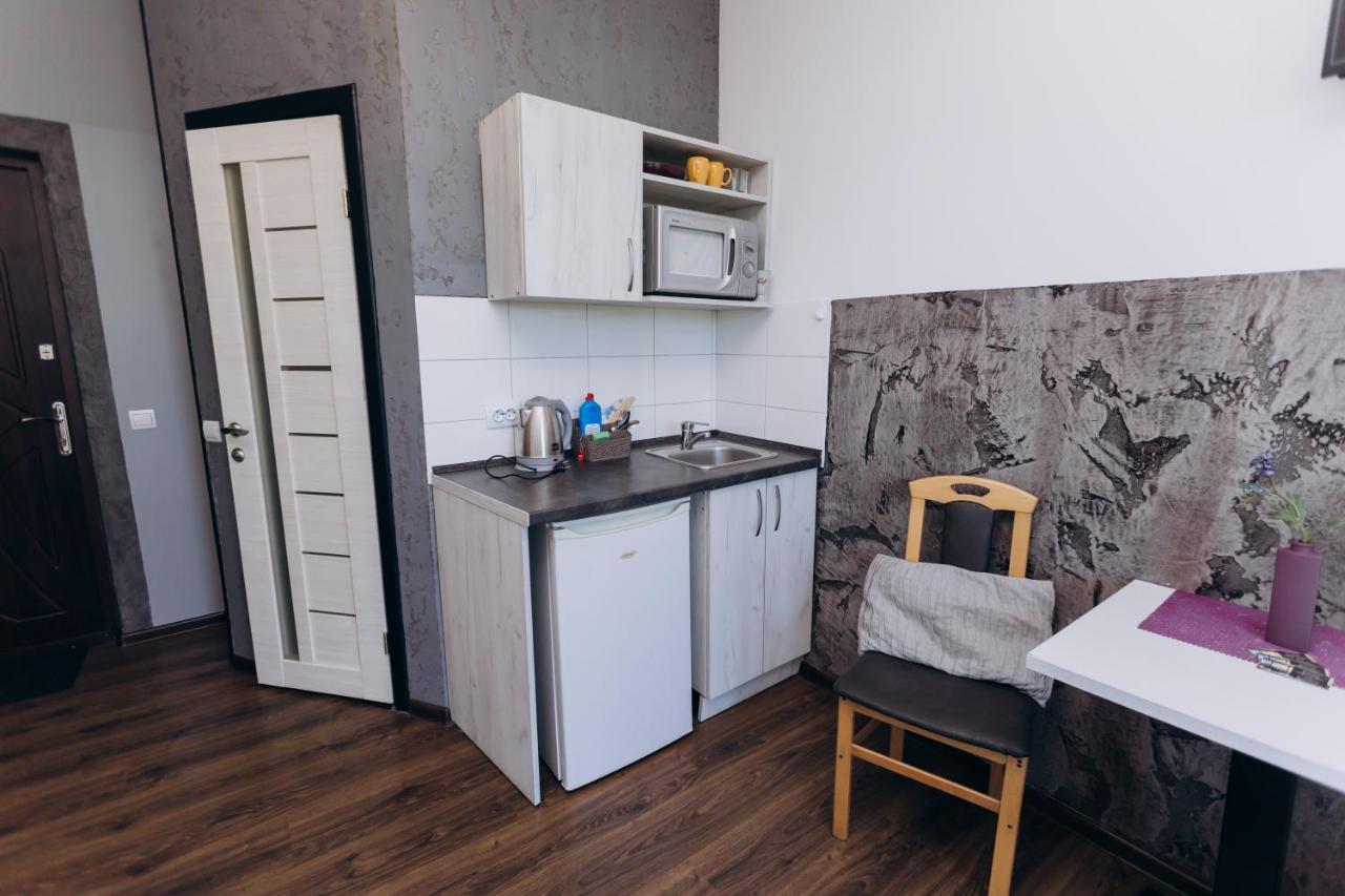 Нові Apartments Біля Жд Вокзалу Ivano-Frankivsk Esterno foto