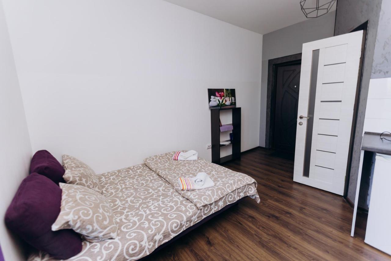 Нові Apartments Біля Жд Вокзалу Ivano-Frankivsk Esterno foto
