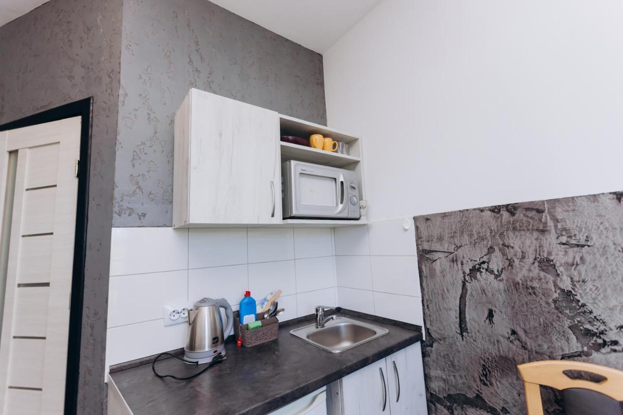 Нові Apartments Біля Жд Вокзалу Ivano-Frankivsk Esterno foto