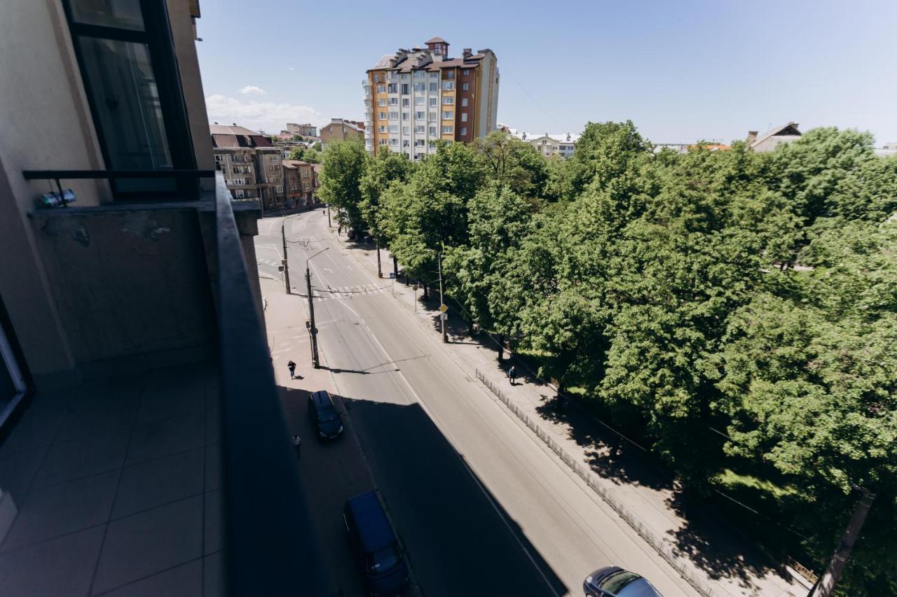 Нові Apartments Біля Жд Вокзалу Ivano-Frankivsk Esterno foto
